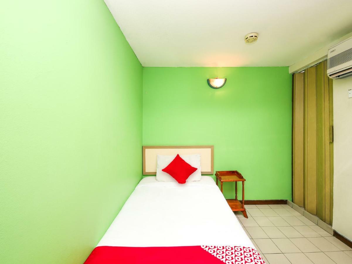 Oyo 538 A&N Hotel Bukit Damansara Exterior foto
